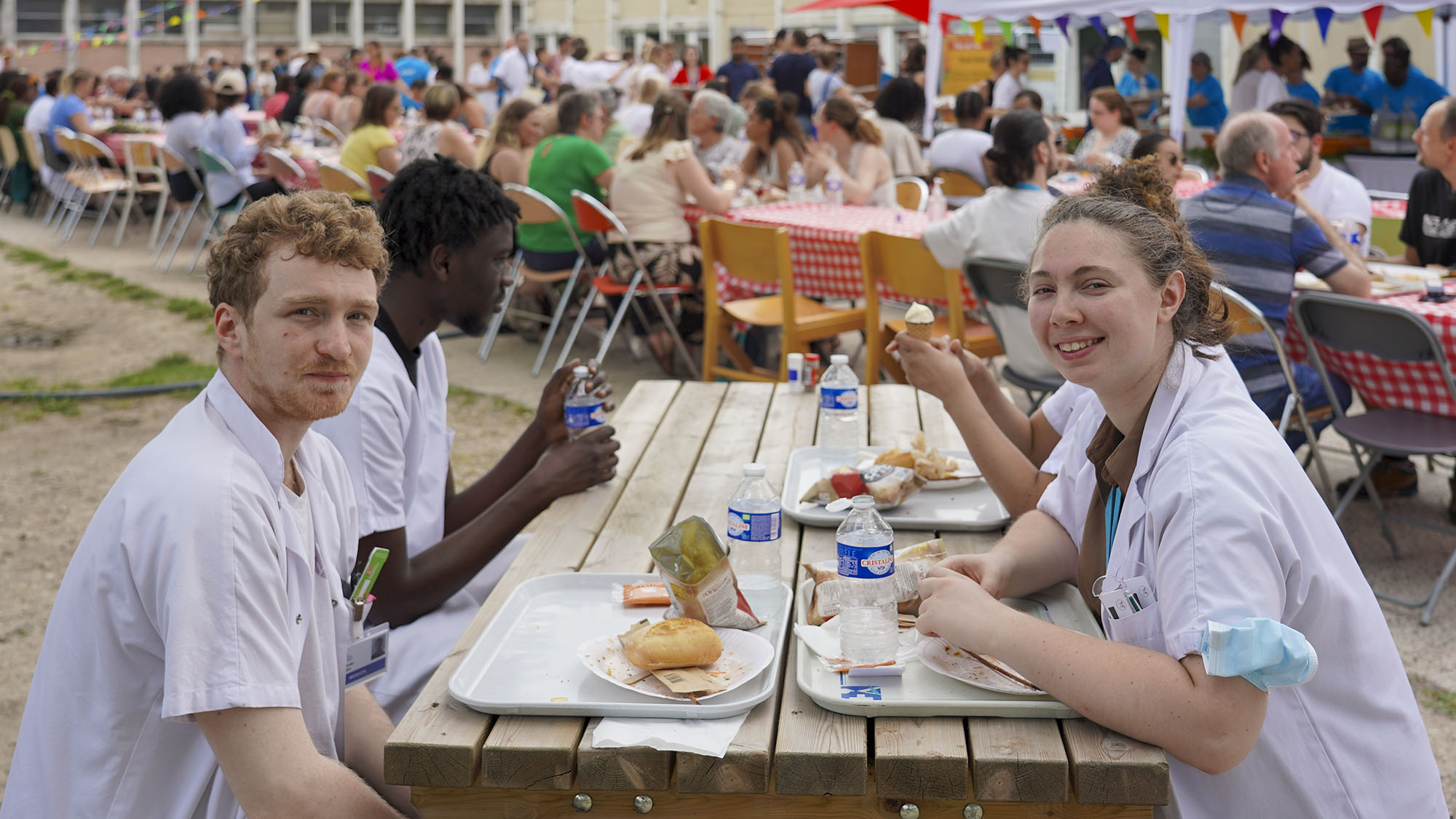 Soutenez les Fêtes du Personnel de l’Hôpital